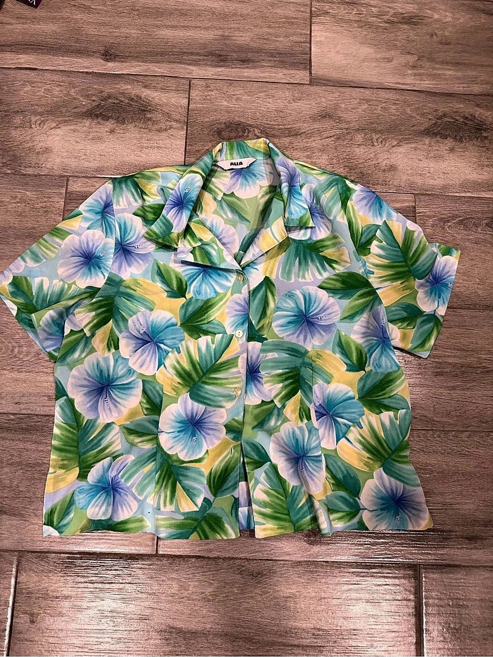 Alia Floral Button-Down Shirt in Green & Blue